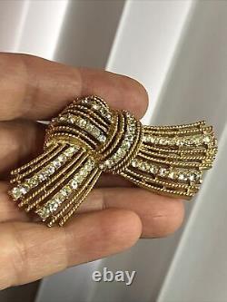 13. Crown Trifari CAVALCADE Clear Crystal Bow Knot Alfred Philippe pin Brooch