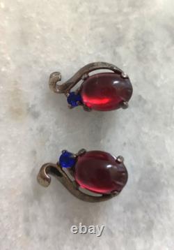 1940's TRIFARI ALFRED PHILIPPE GOLD STERLING SILVER RED CABOCHON CLIP EARRINGS