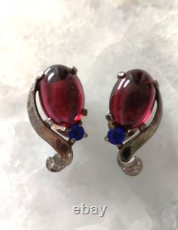 1940's TRIFARI ALFRED PHILIPPE GOLD STERLING SILVER RED CABOCHON CLIP EARRINGS