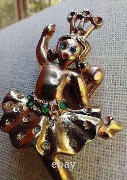 1940s Crown Trifari by Alfred Philippe Heavenly Twins Dancing Angel Brooch Pin