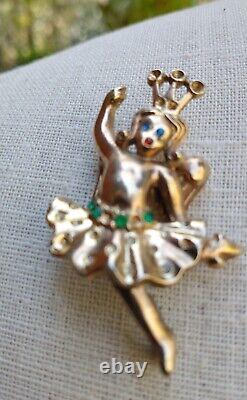 1940s Crown Trifari by Alfred Philippe Heavenly Twins Dancing Angel Brooch Pin