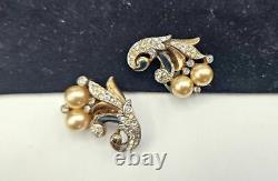 1940s TRIFARI Empress Eugenie Romantique Pearl, Rhinestone, Enamel CLIP EARRINGS