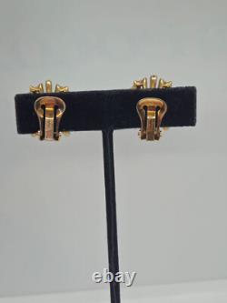 1949 Vintage Crown Trifari Alfred Philippe Snowflake Pin & Earrings Pat. Pend