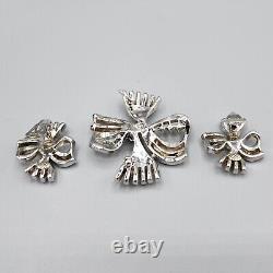 1950 Crown Trifari Alfred Philippe Abstract Ribbon Bow Crystal Brooch Earrings