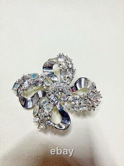 1950 Philippe Crown Trifari Jeweled Crystal Rhinestone Symphony Bow-knot Brooch