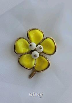 1950s Trifari Alfred Philippe CAMELLIA Yellow Poured Glass Flower Pin