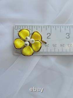 1950s Trifari Alfred Philippe CAMELLIA Yellow Poured Glass Flower Pin