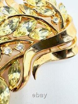 1951 Crown Trifari Pat Pend Alfred Philippe Light Citrine Rhinestone Brooch