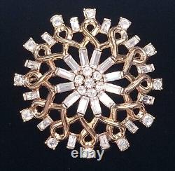 1951 TRIFARI Alfred Philippe Pat Pend Pin Brooch Rhinestone Vintage Snowflake