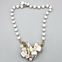 1953 Trifari MAGNOLIA Alfred Philippe Poured White Glass Necklace BOOK AD PIECE