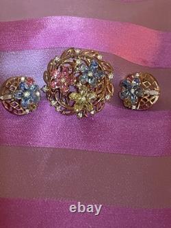 1954 Trifari Fragonard Brooch and Earrings by Alfred Philippe