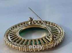 1960s ALFRED PHILIPPE TRIFARI ART BROOCH 1.8EMERALD GREEN RHINESTONES GOLD TONE