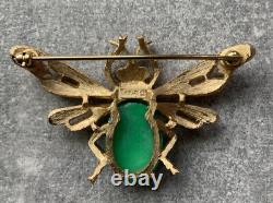 1960s Crown TRIFARI Alfred Philippe Bee Insect Brooch Jelly Belly Goldtone RARE