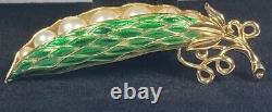 1967 Trifari'Peas in a Pod' Brooch Iconic Crown Trifari Line Rare Green Pod
