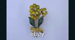 40's Alfred Philippe Trifari 3 Flower Fur Clip Yellow Poured Glass Enamel Leaves