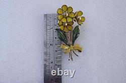 40's Alfred Philippe Trifari 3 Flower Fur Clip Yellow Poured Glass Enamel Leaves
