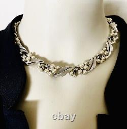 ALFRED PHILIPPE CROWN TRIFARI Brushed Silvertone Metal Pearl Demi Parure