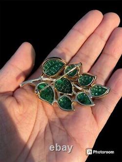 ALFRED PHILIPPE TRIFARI INVISIBLE SET GREEN LEAF BROOCH PIN Book Piece