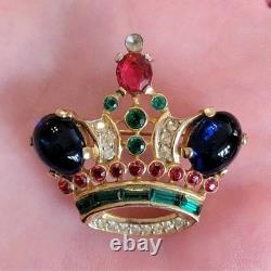 Alferd Philippe? TRIFARI Gold Plated Royal Jeweled Crown Brooch missing 1 stone Alferd Philippe? TRIFARI Gold Plated Royal Jeweled Crown Brooch missing 1 stone