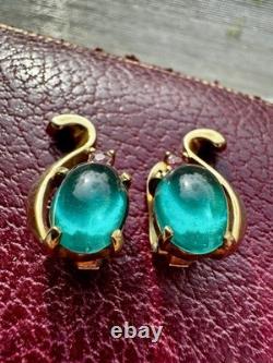 Alfred Philipe Crown Trifari Jelly Belly Cabochon Earrings Pink Green Gold Tone Alfred Philipe Crown Trifari Jelly Belly Cabochon Earrings Pink Green Gold Tone