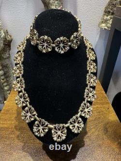 Alfred Philippe 1949 Patent Crown Trifari Clover Necklace And Bracelet Set