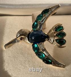Alfred Philippe Crown Trifari Gilded Jelly Belly Hummingbird Pin Moonstone Cabs