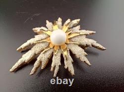 Alfred Philippe Crown Trifari Gold Plated Pearl Starburst Sunburst Pin Brooch