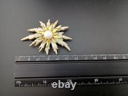 Alfred Philippe Crown Trifari Gold Plated Pearl Starburst Sunburst Pin Brooch