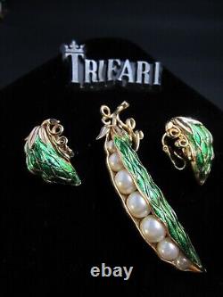 Alfred Philippe Crown Trifari Green Enamel Pearl Peas In A Pod Brooch & Earrings
