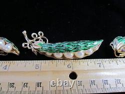 Alfred Philippe Crown Trifari Green Enamel Pearl Peas In A Pod Brooch & Earrings