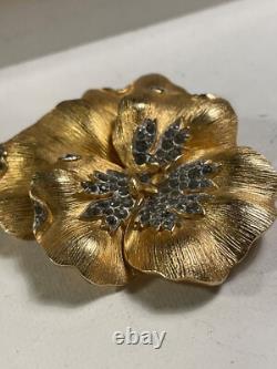 Alfred Philippe Rare Crown Trifari Pansy Rhinestone Brooch Pin Clip Earrings