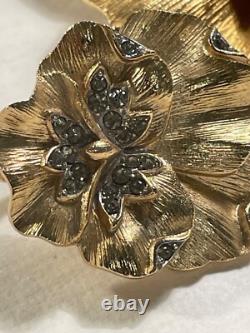 Alfred Philippe Rare Crown Trifari Pansy Rhinestone Brooch Pin Clip Earrings