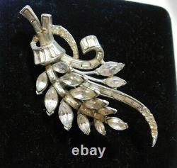 Alfred Philippe TRIFARI Rhinestone Flower Spray Silver Vintage Brooch Pin Cb 18