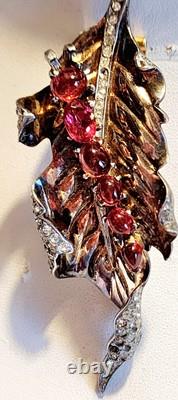Alfred Philippe Trifari Rare 1942 Caterpillar Ruby Red Sterling Vermeil Fur Clip