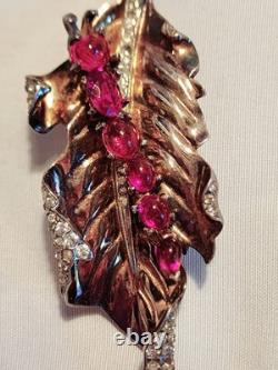Alfred Philippe Trifari Rare 1942 Caterpillar Ruby Red Sterling Vermeil Fur Clip