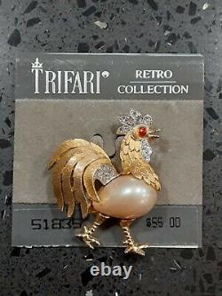 Alfred Philippe for Crown Trifari 1950's Faux Pearl Gold Plated Rooster Brooch