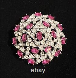 Beautiful Alfred Philippe For Crown Trifari Ruby Rhinestone Cluster Brooch Pin