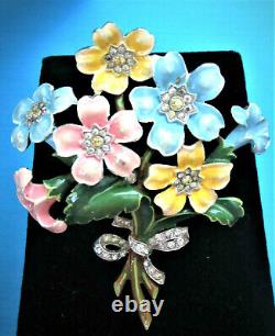COLLECTORS' 1940s CROWN TRIFARI ALFRED PHILIPPE ENAMEL FLOWER BOUQUET FUR CLIP
