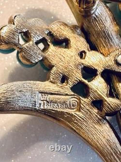 CROWN TRIFARI A. PHILIPPE Gold Tone Turquoise Rhinestone Bouquet Brooch Earrings CROWN TRIFARI A. PHILIPPE Gold Tone Turquoise Rhinestone Bouquet Brooch Earrings