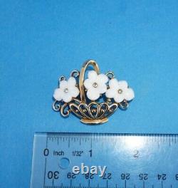 CROWN TRIFARI Alfred Philippe Forget Me Not Mold Glass Flower Basket Brooch Pin