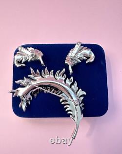 Crown Trifari 1952 Alfred Philippe Royal Plume Pave' Feather Brooch Earring Set