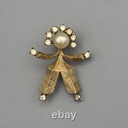 Crown Trifari Alfred Philippe 1940's Hans Katrinka Brooch Person Vermeil