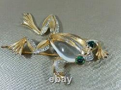 Crown Trifari Alfred Philippe 1943 Sterling Lucite Jelly Belly Frog Brooch