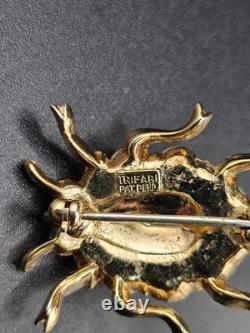 Crown Trifari Alfred Philippe 1952 Park Avenue Zoo Ladybug Brooch Book Pc 0102