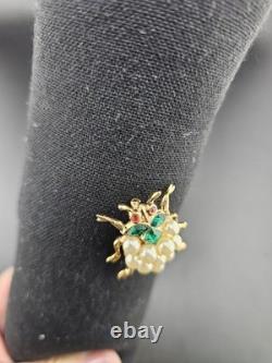 Crown Trifari Alfred Philippe 1952 Park Avenue Zoo Ladybug Brooch Book Pc 0102