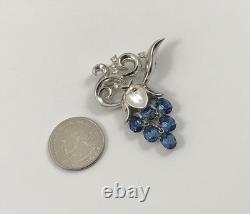 Crown Trifari Alfred Philippe Blue Sapphire Rhinestone Grapes Brooch Pin. #394