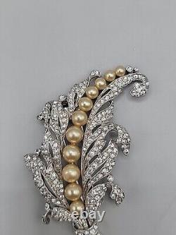 Crown Trifari Alfred Philippe Empress Eugenie Lily of Valley Fur Clip Pin Vtg