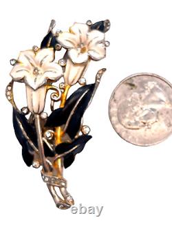 Crown Trifari Alfred Philippe Enameled Two Lily Fur Pin Brooch Cream & Black