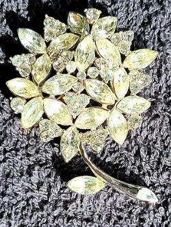 Crown Trifari Alfred Philippe Era Clear And Yellow Rhinestone Flower Brooch