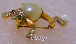Crown Trifari Alfred Philippe Faux Pearl Jelly Belly Frog Brooch 1950 Signed